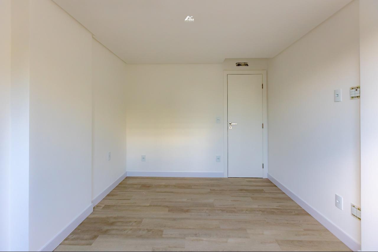 Apartamento à venda no Praia Brava: 