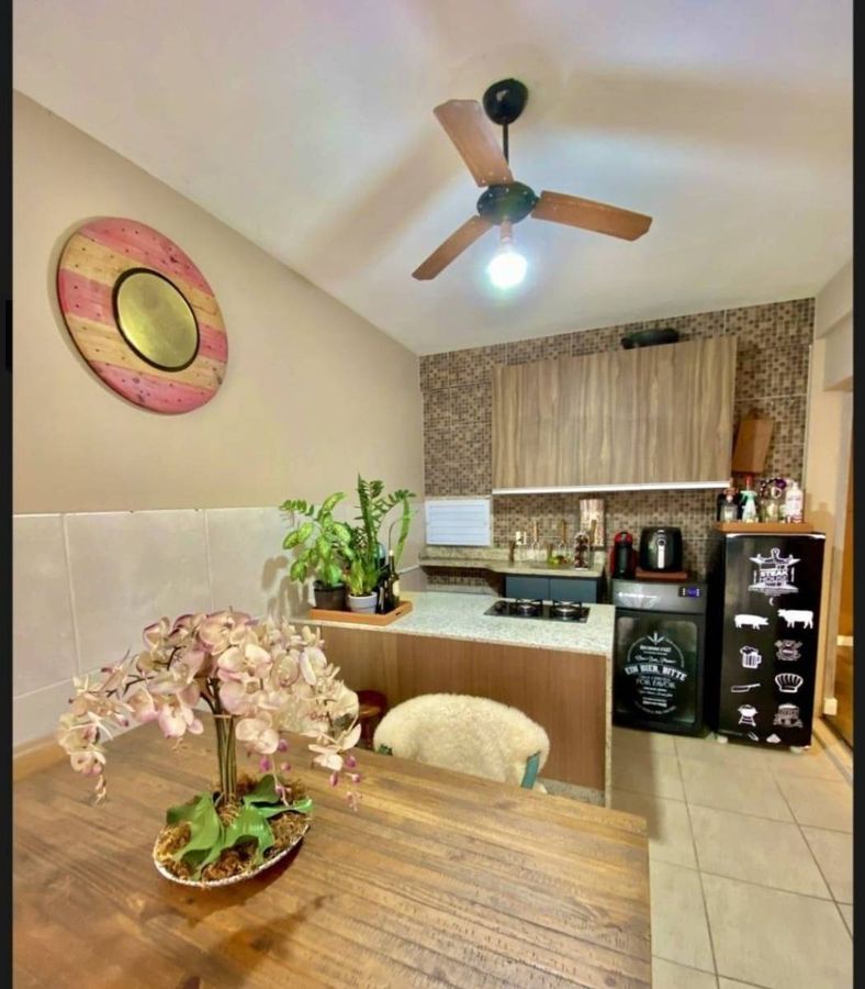 Casa de Condomínio à venda no Centro: 