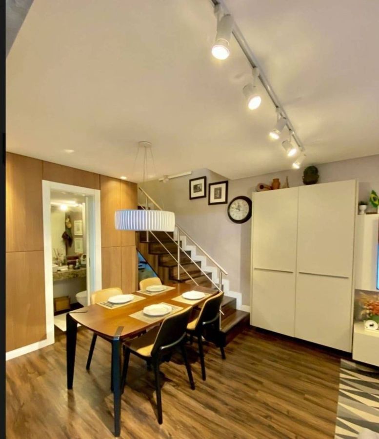 Casa de Condomínio à venda no Centro: 