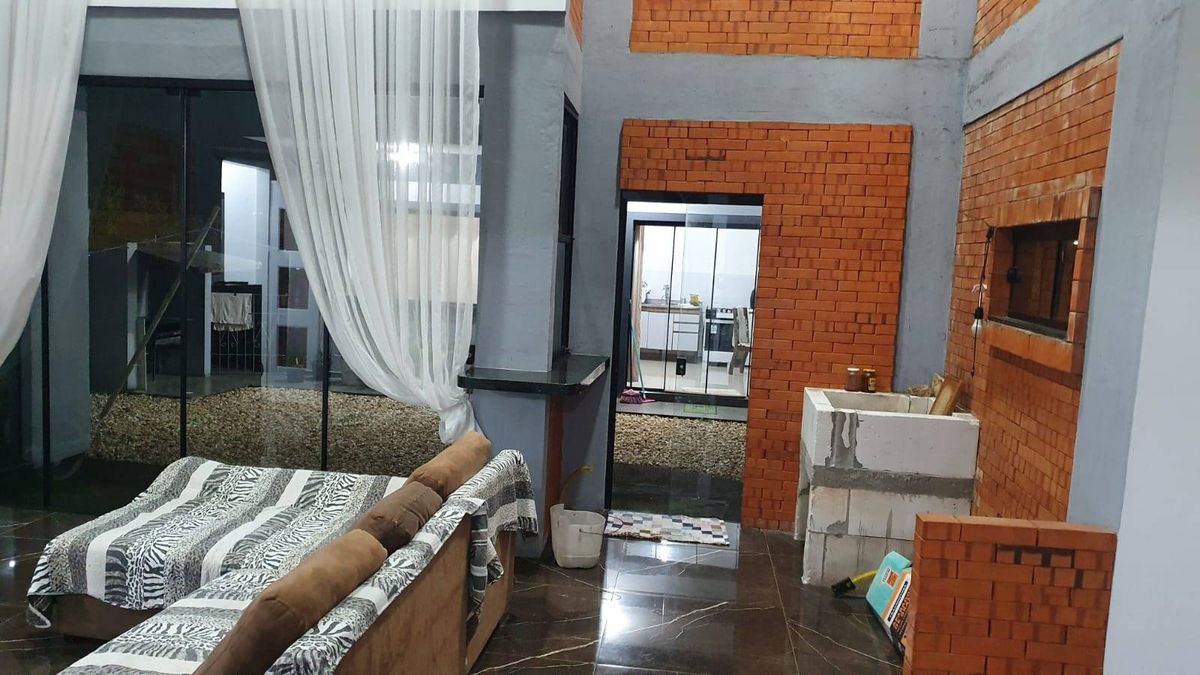 Casa de Condomínio à venda no Santa Regina: 