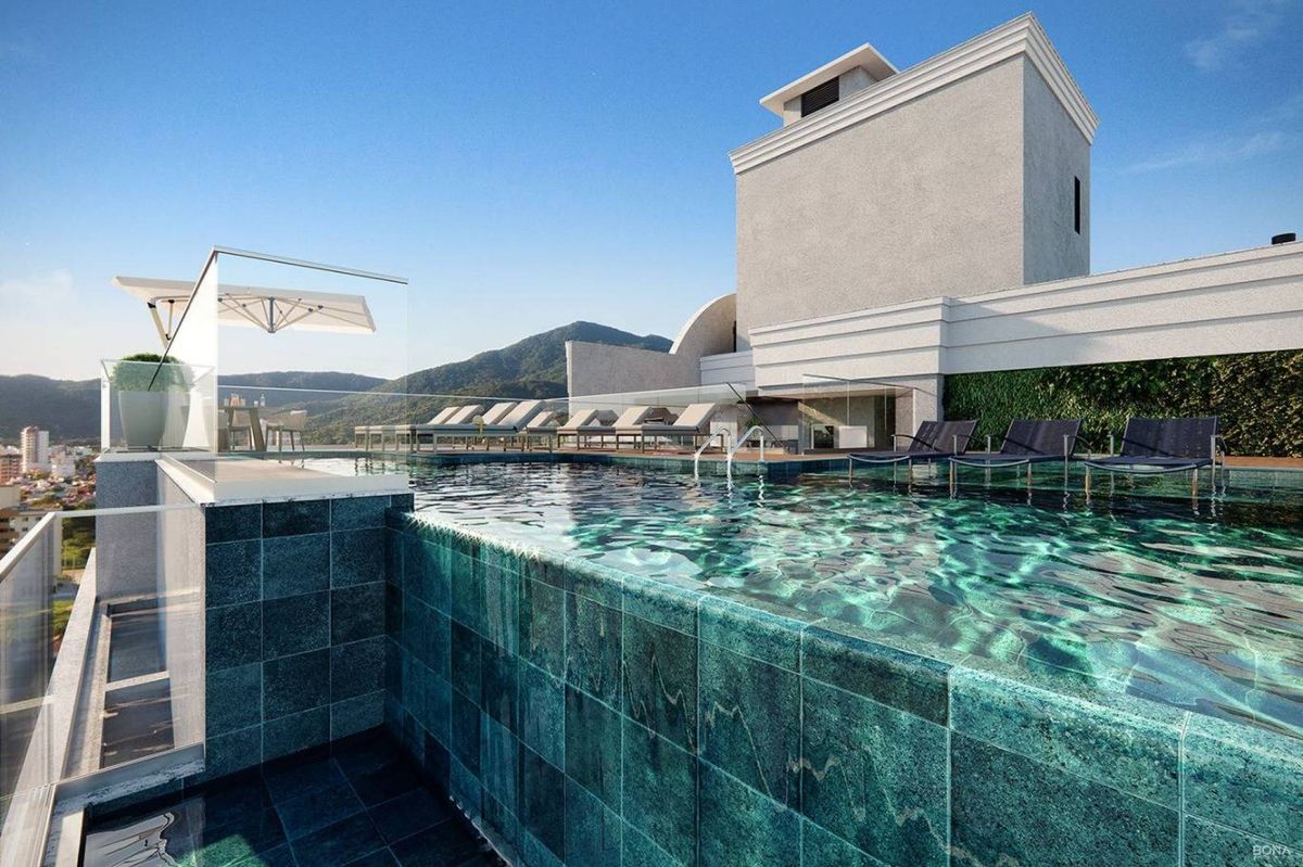 Apartamento à venda no Perequê: 