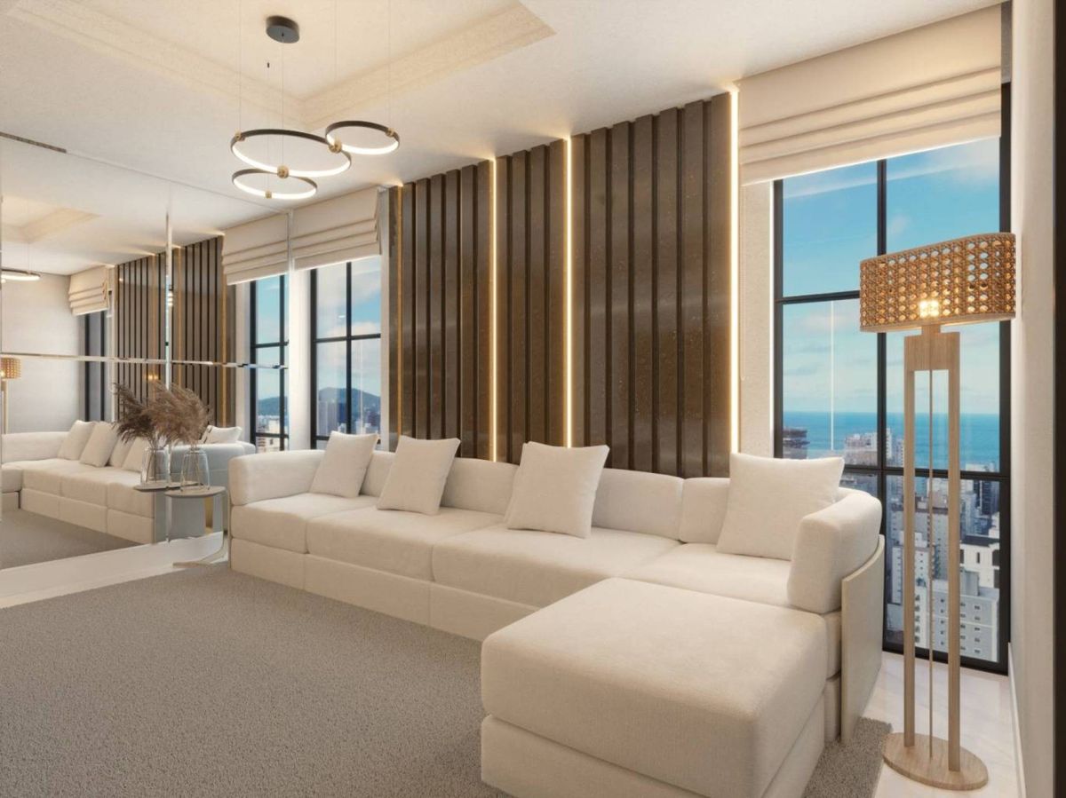 Apartamento à venda no Meia Praia: 