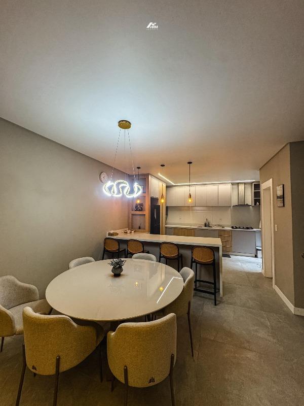 Casa à venda no Centro: 