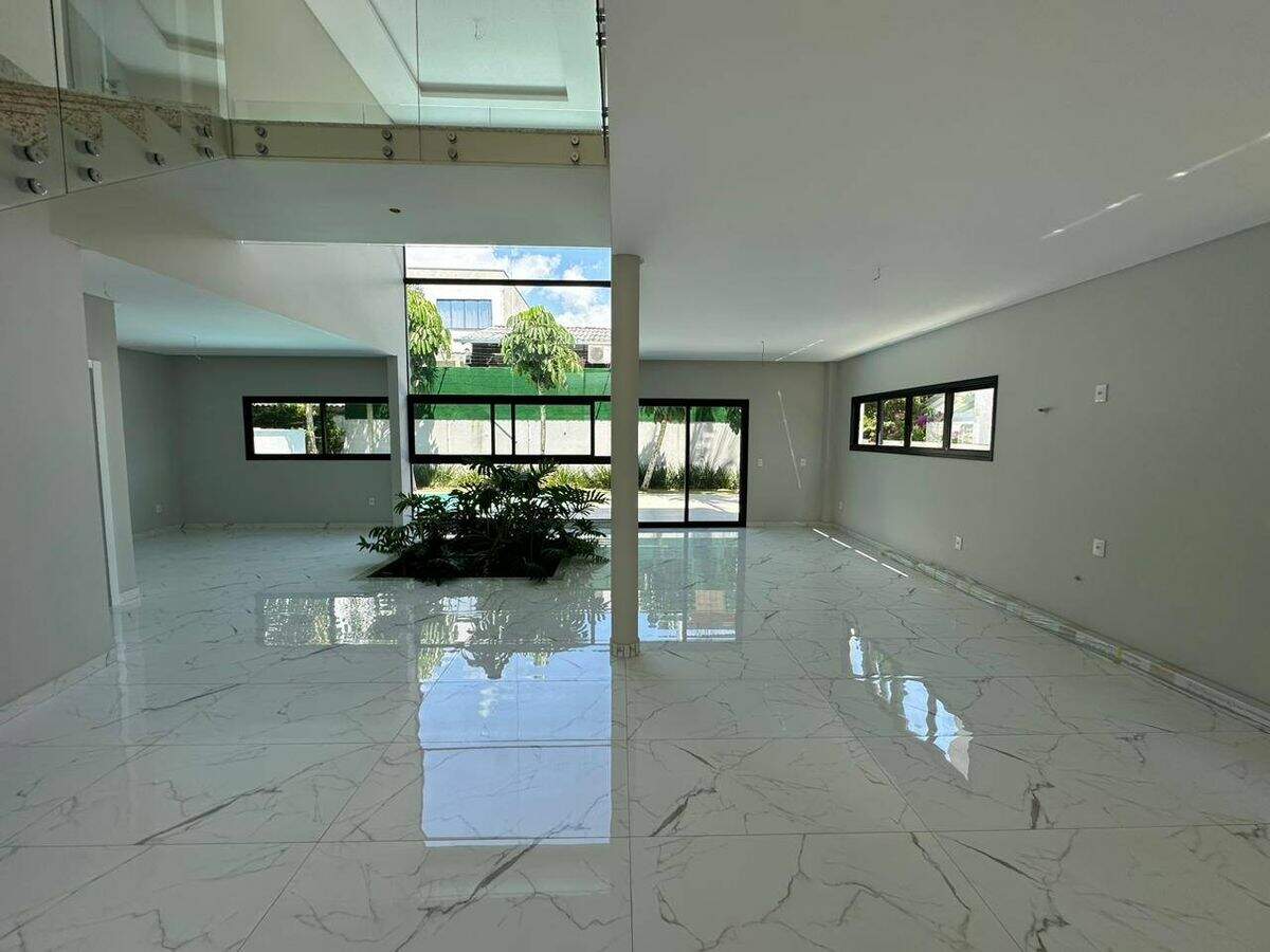 Casa de Condomínio à venda no Barra: 