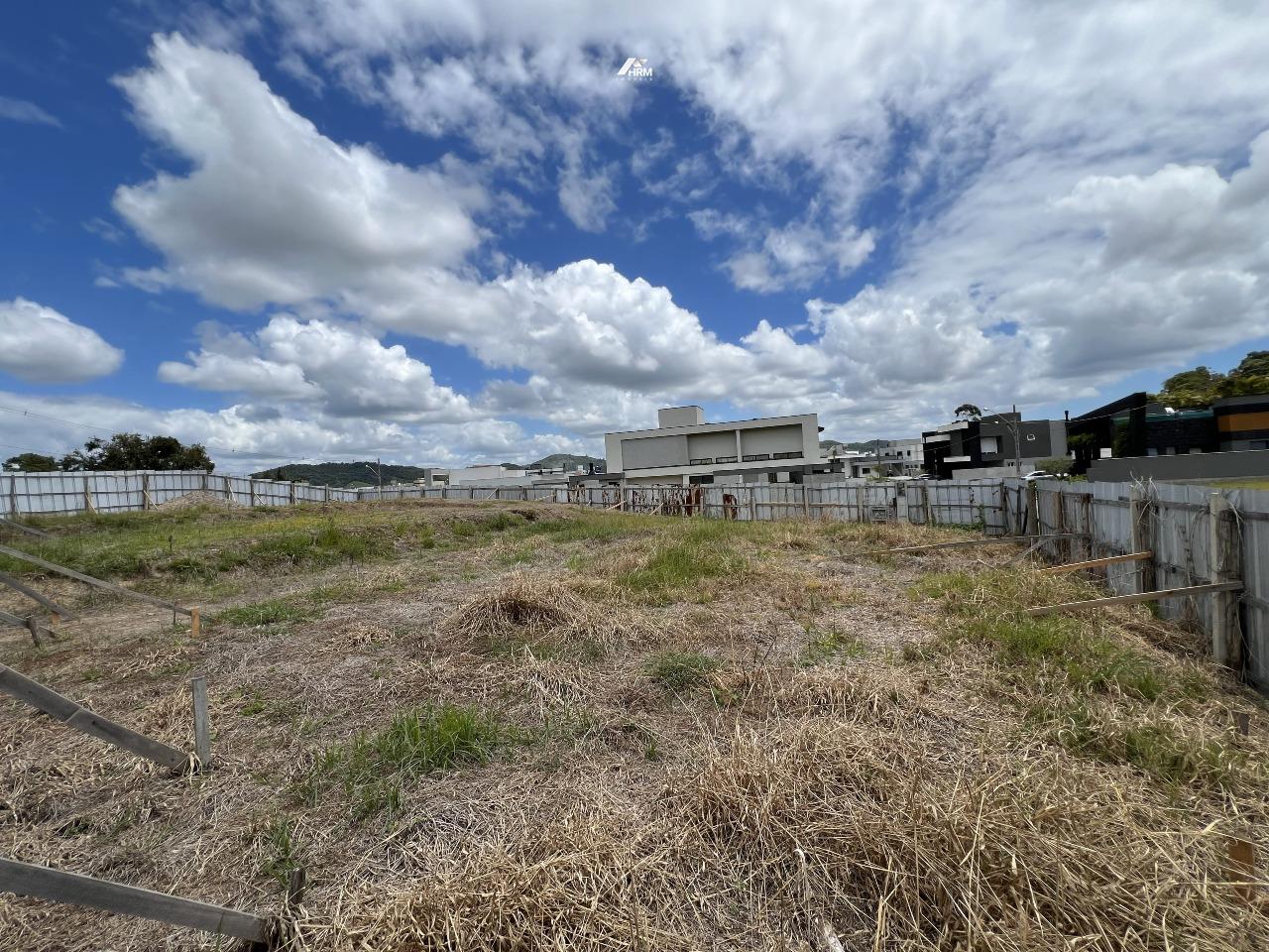 Terreno à venda no Santa Regina: 
