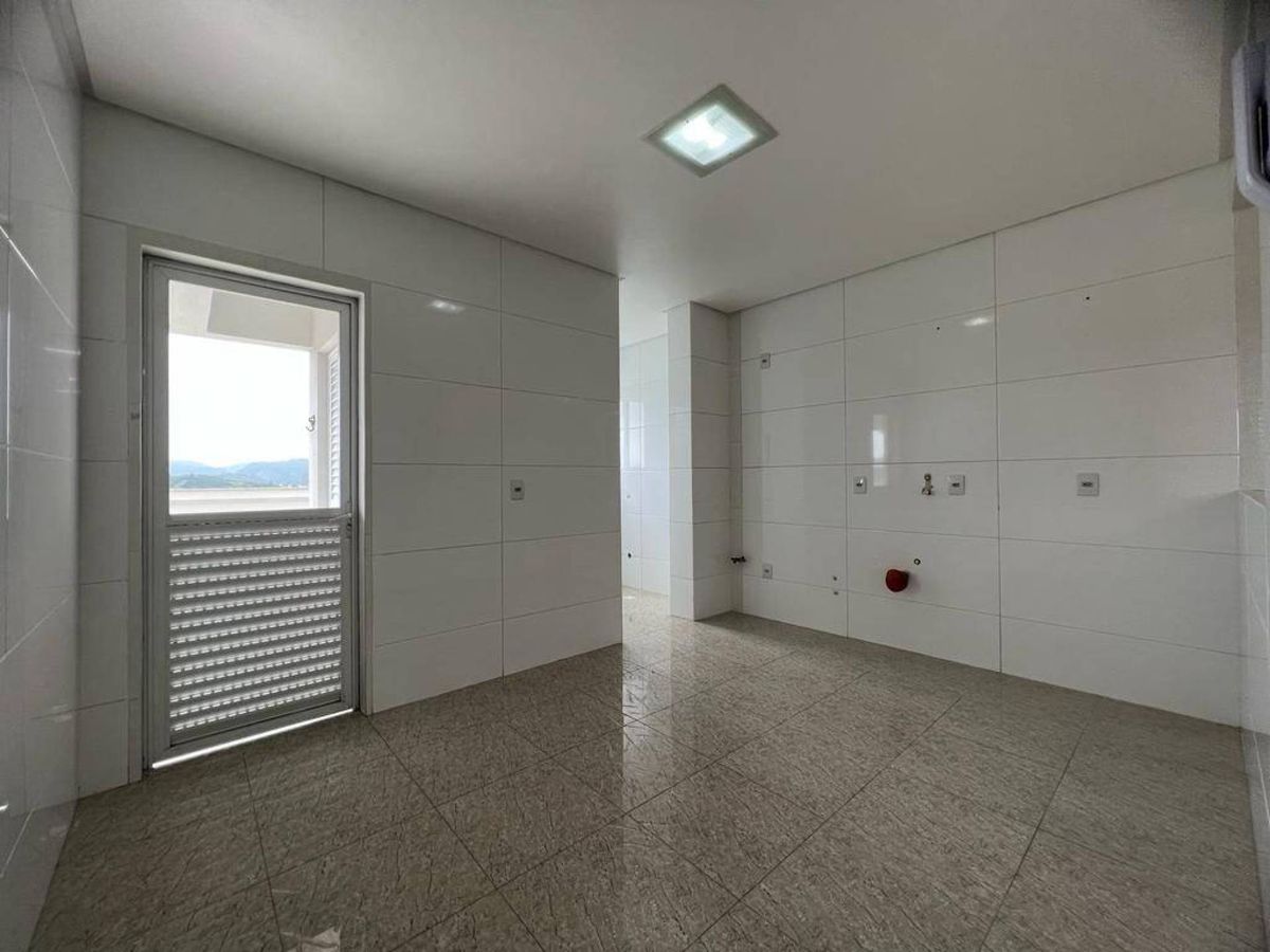 Apartamento à venda no Tabuleiro: 
