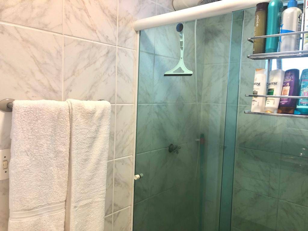 Apartamento à venda no Pioneiros: 