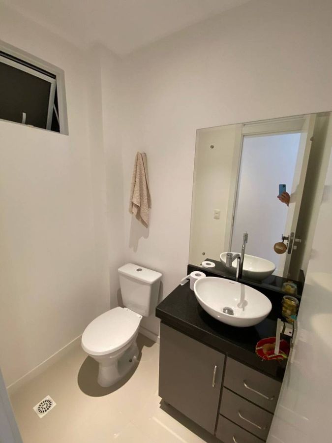 Apartamento à venda no Pioneiros: 