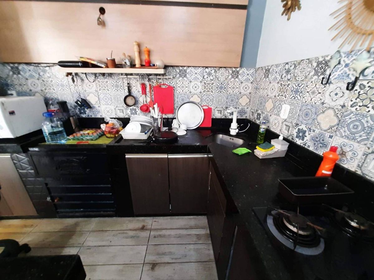 Casa à venda no Praia dos Amores: 