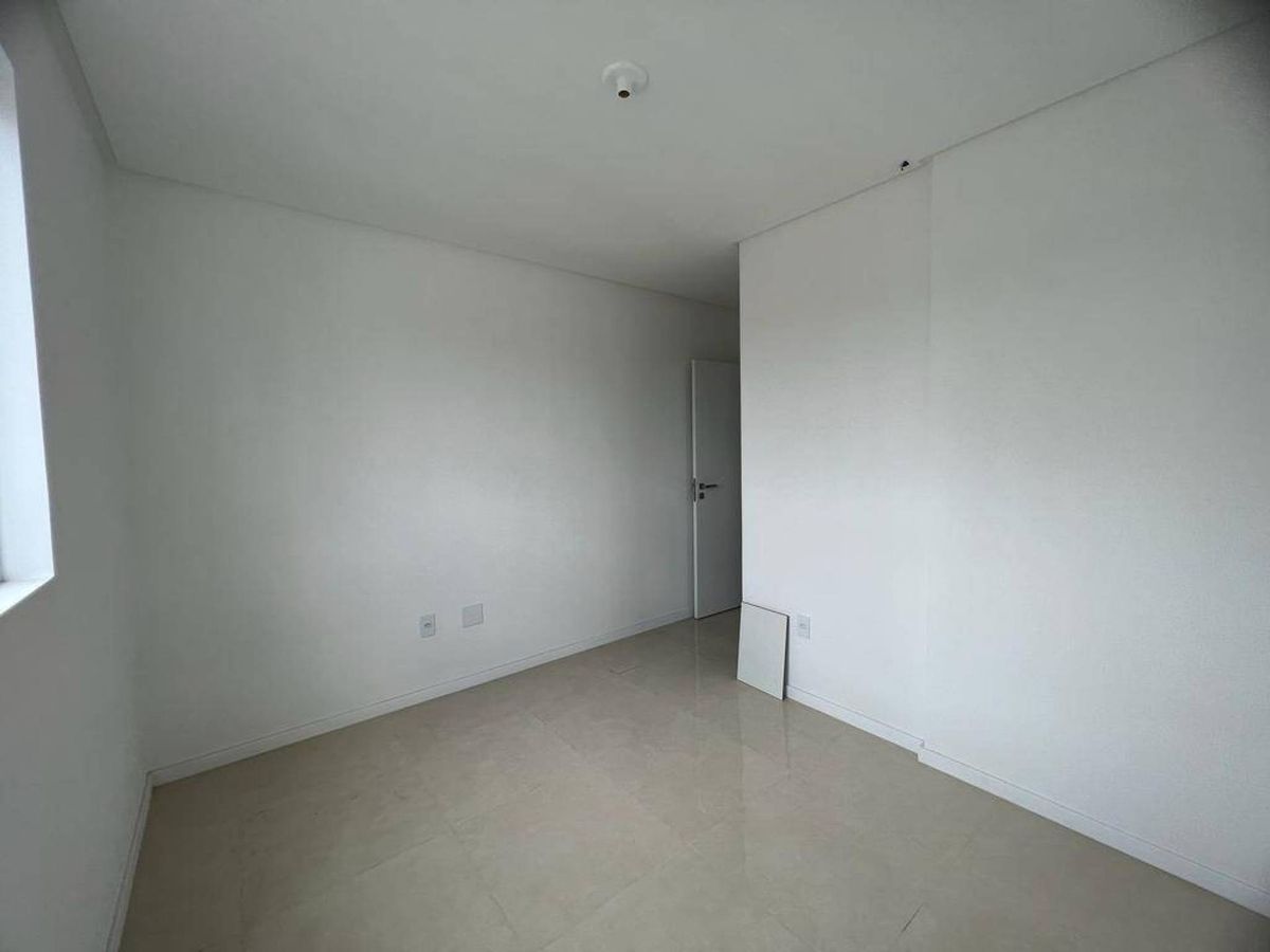 Apartamento à venda no Tabuleiro: 