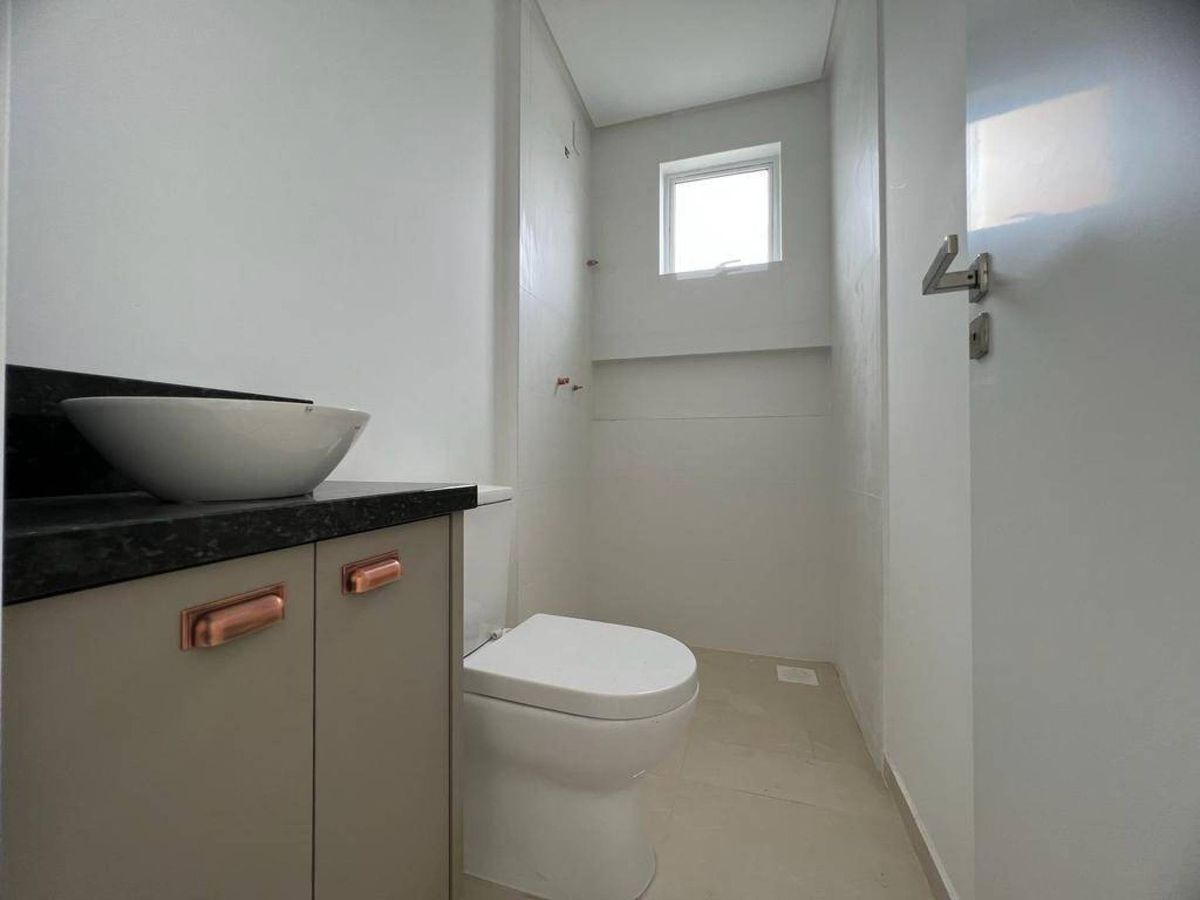 Apartamento à venda no Tabuleiro: 