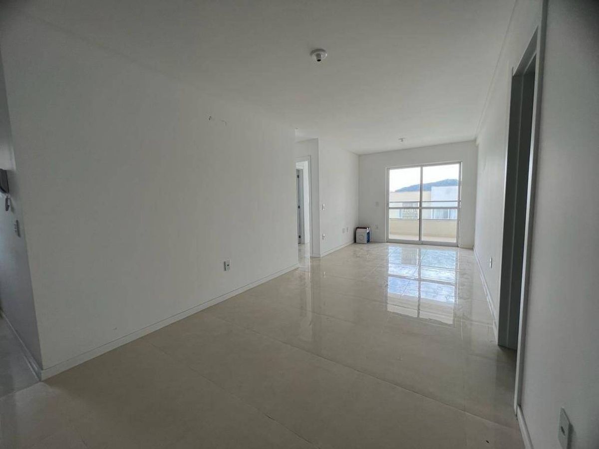 Apartamento à venda no Tabuleiro: 