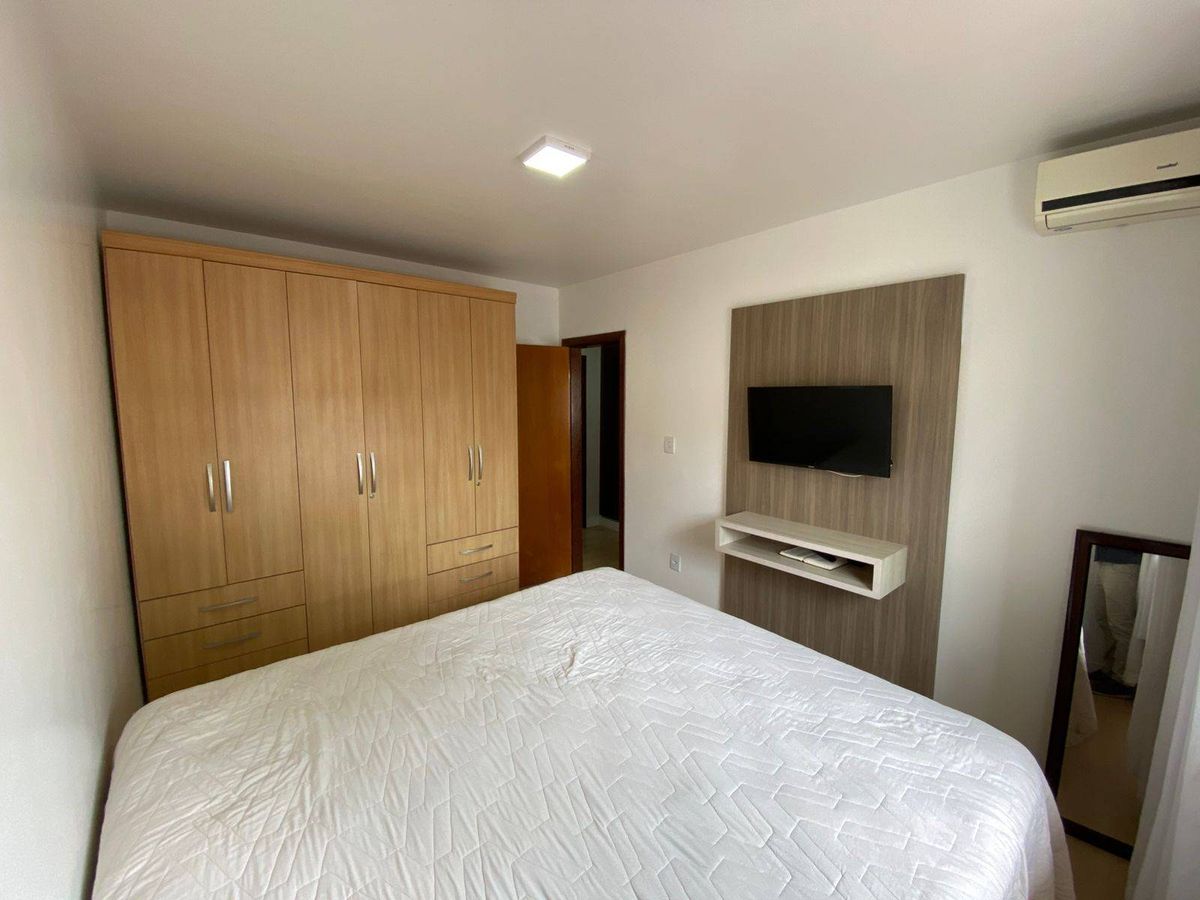 Casa à venda no Centro: 