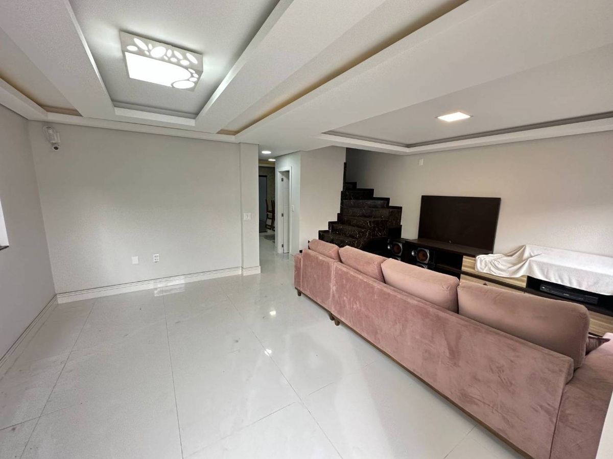 Casa à venda no Rio Pequeno: 