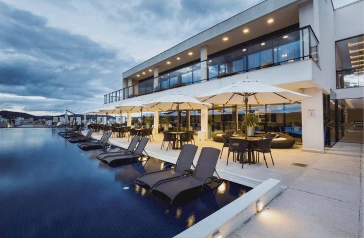 Terreno à venda no Santa Regina: 