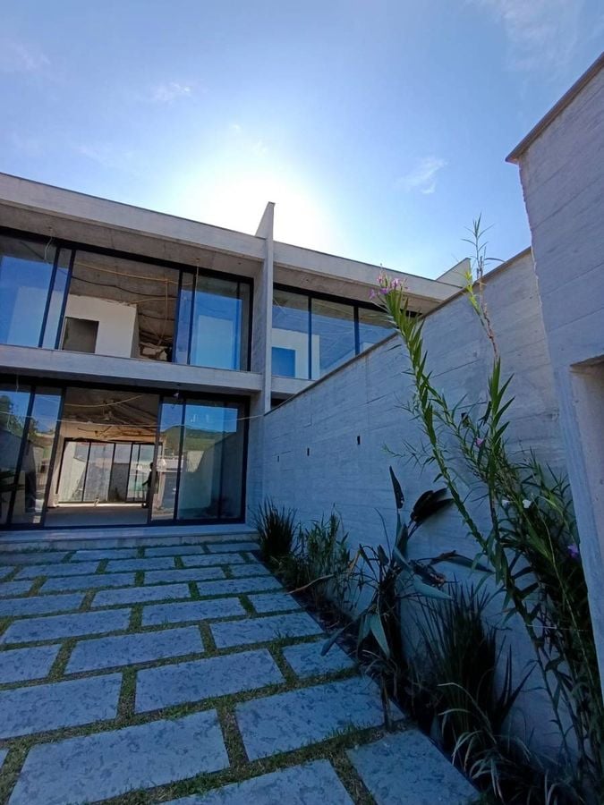 Casa à venda no Rio Pequeno: 