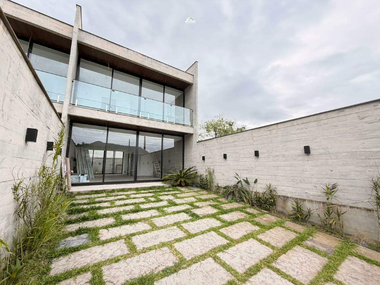 Casa à venda no Rio Pequeno: 