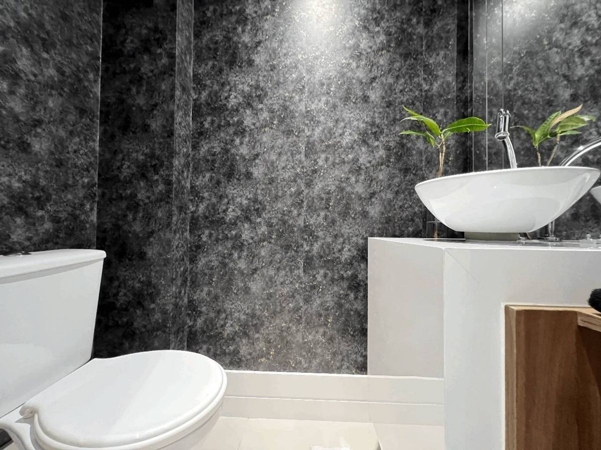 Apartamento à venda no Pioneiros: 