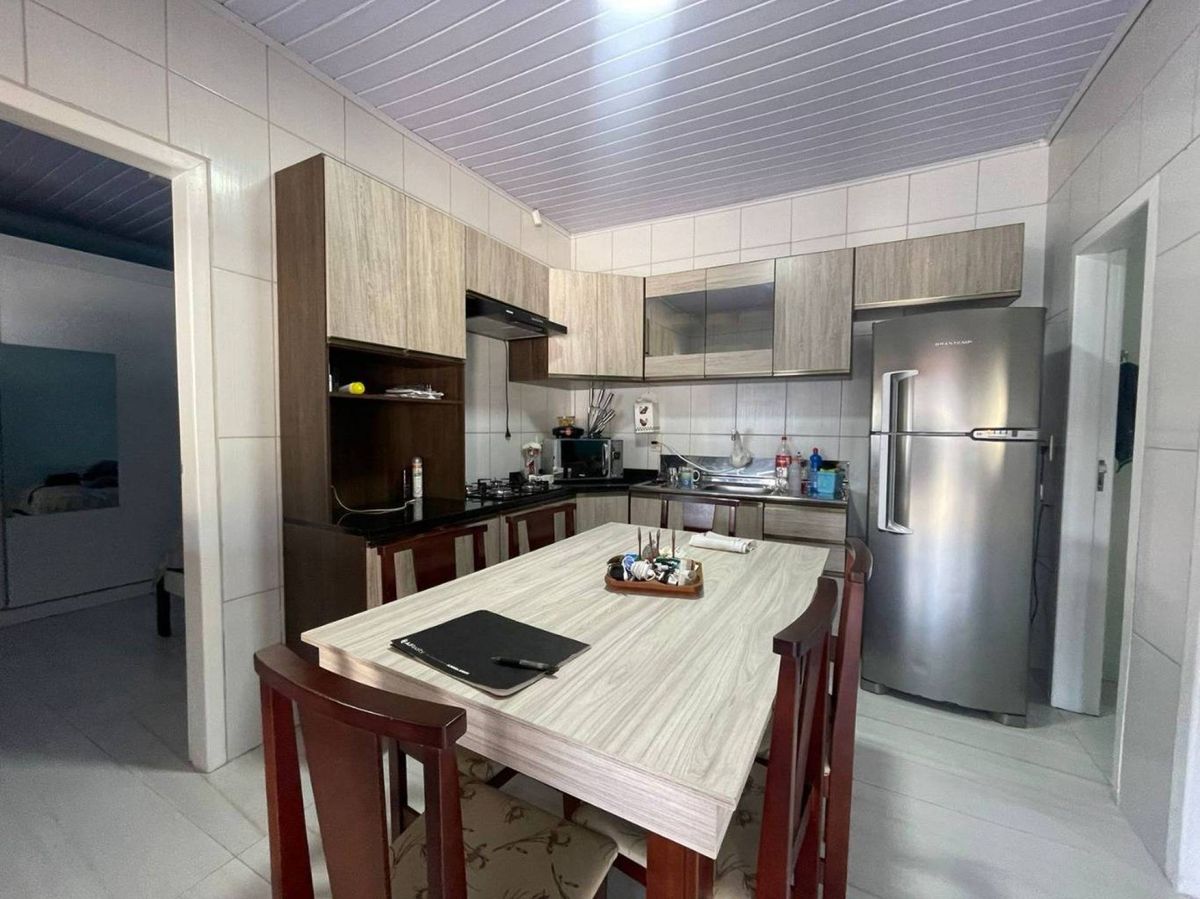 Casa à venda no Centro: 