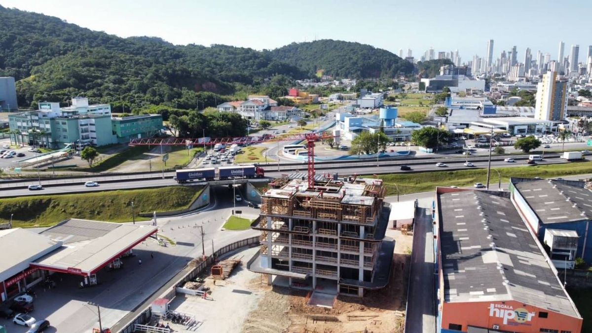 Apartamento à venda no Tabuleiro: 