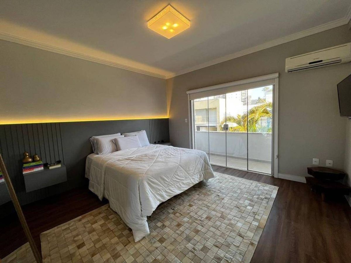 Casa de Condomínio à venda no Praia Brava: 