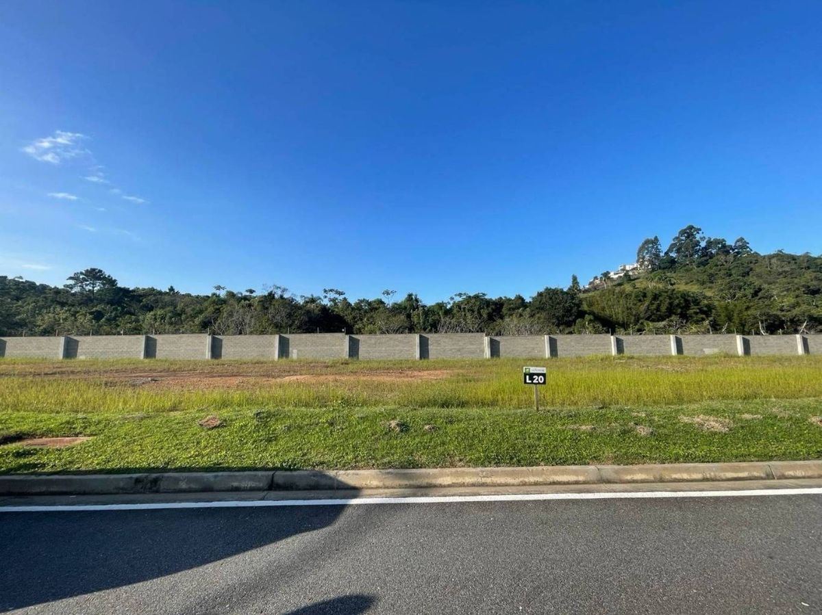 Terreno à venda no Rio do meio: 