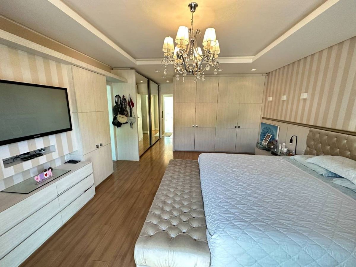 Casa à venda no Praia dos Amores: 