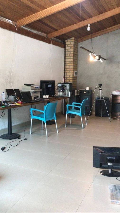 Casa à venda no Cedro: 