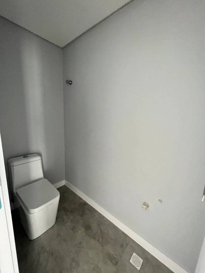 Casa à venda no Praia dos Amores: 