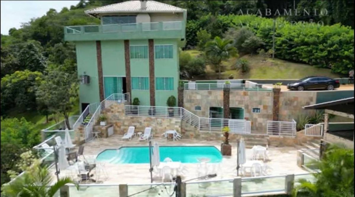 Terreno à venda no Praia do Estaleirinho: 