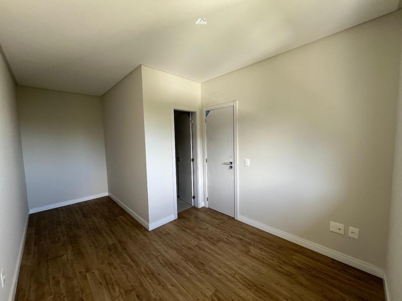 Apartamento à venda no Nações: 