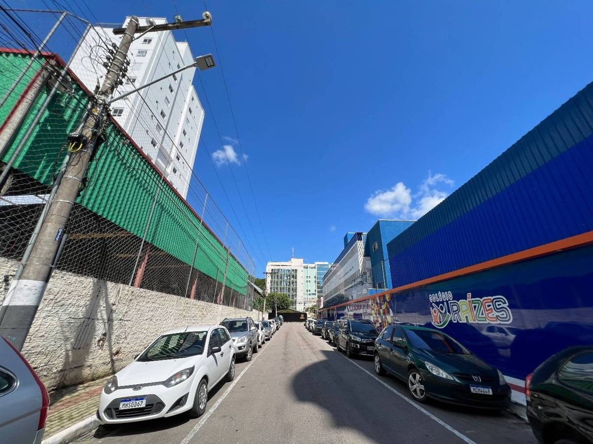 Terreno à venda no Pioneiros: 