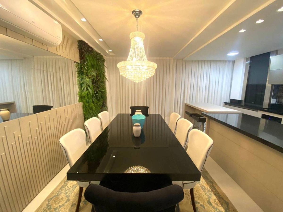 Apartamento à venda no Pioneiros: 