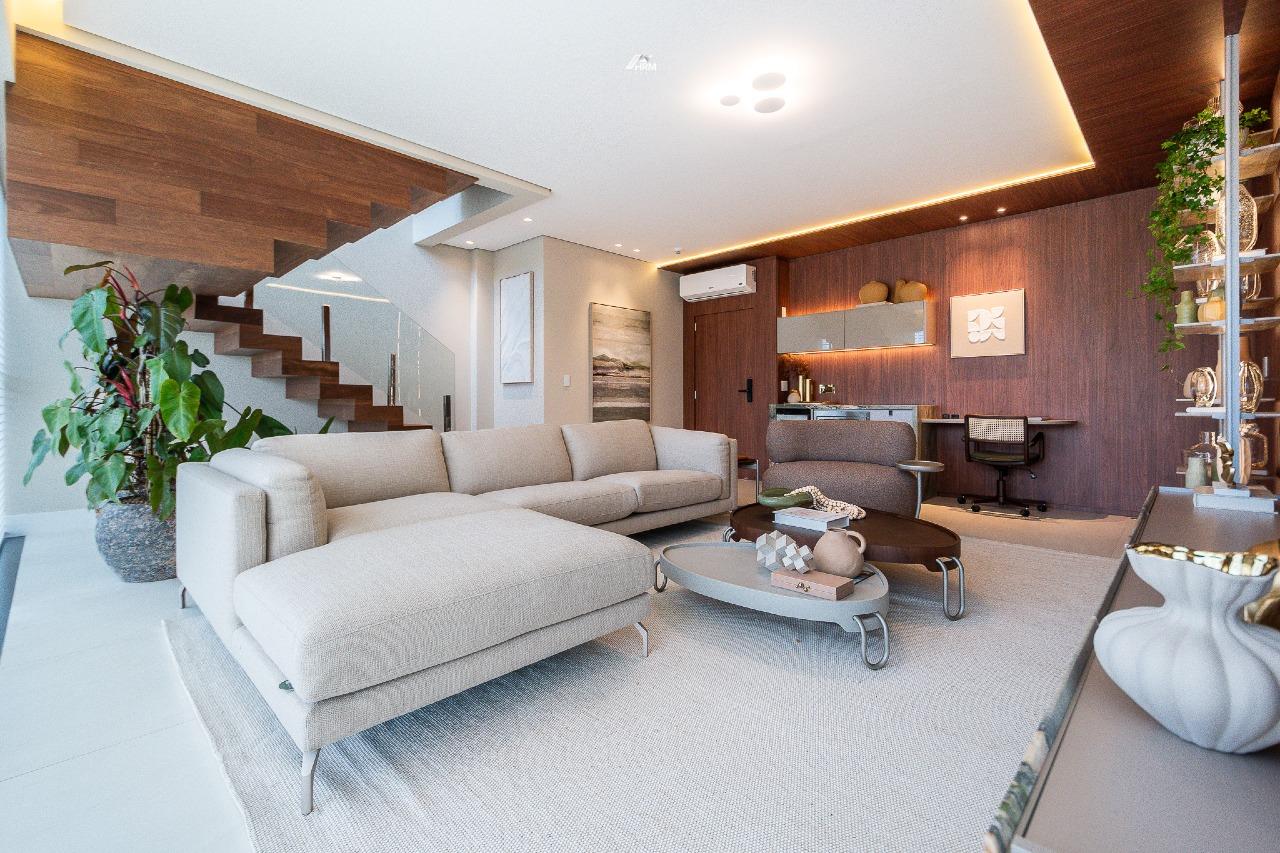 Apartamento à venda no Pioneiros: 