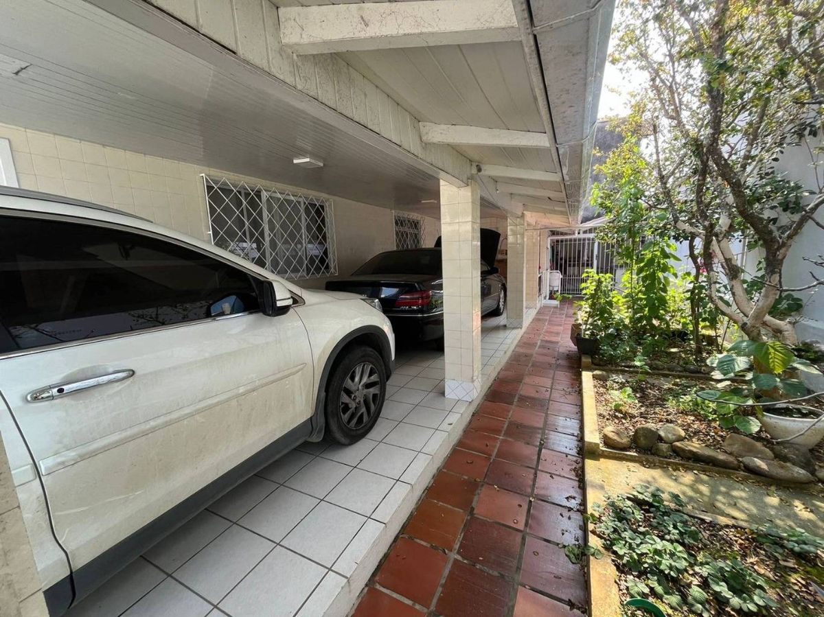 Terreno à venda no Centro: 