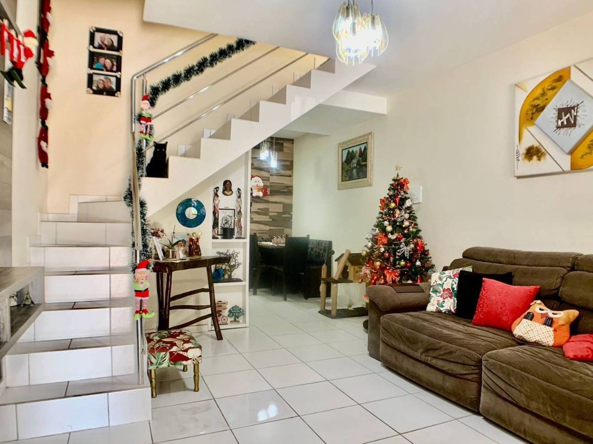 Casa à venda no Santa Regina: 