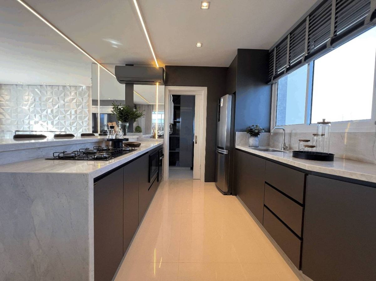 Cobertura à venda no Centro: 