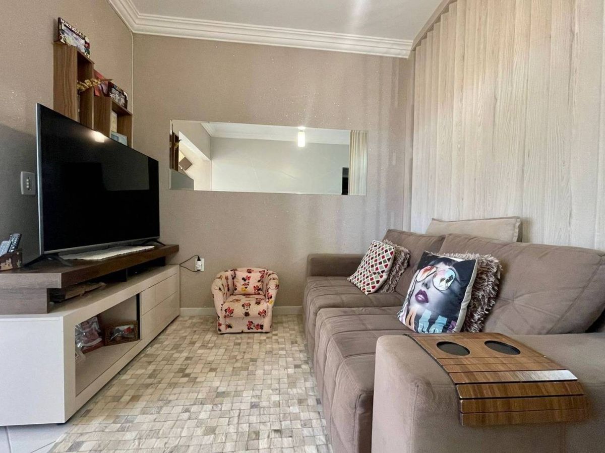 Apartamento à venda no Santa Regina: 