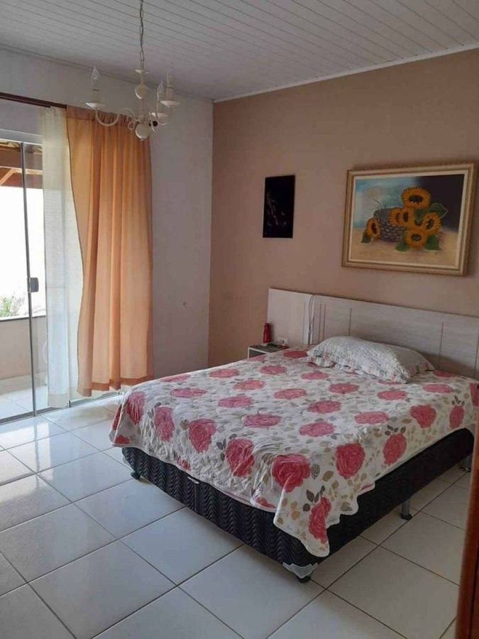 Casa à venda no Areias: 