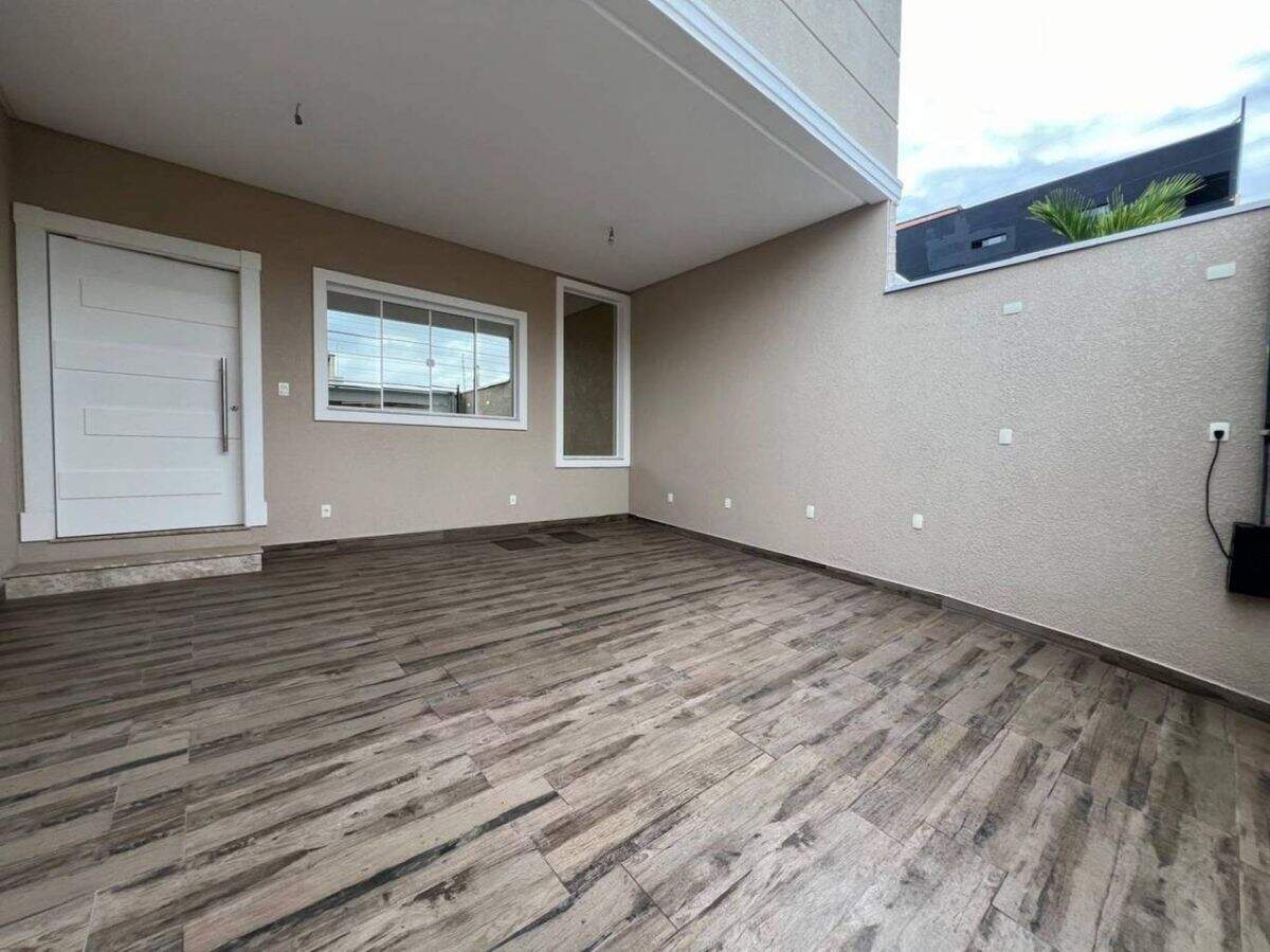 Casa à venda no Centro: 