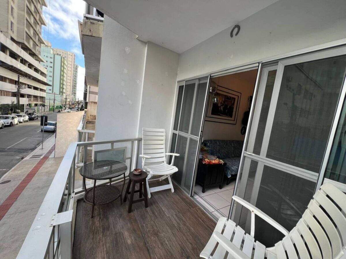 Apartamento à venda no Pioneiros: 