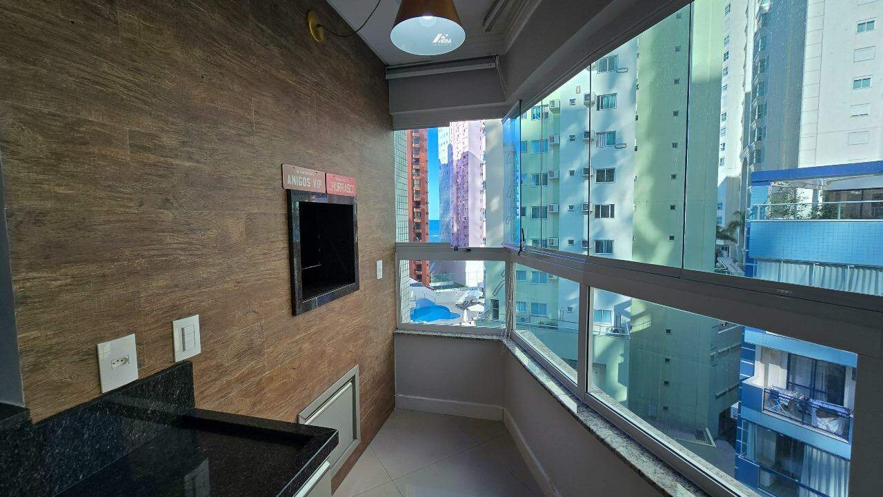 Apartamento à venda no Centro: churrasqueira 