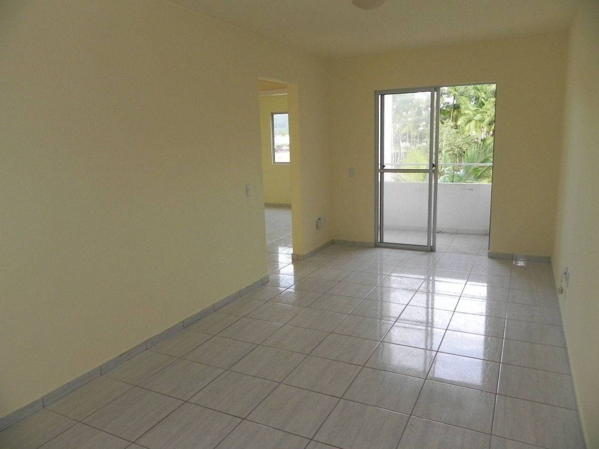 Apartamento à venda no Cedro: 