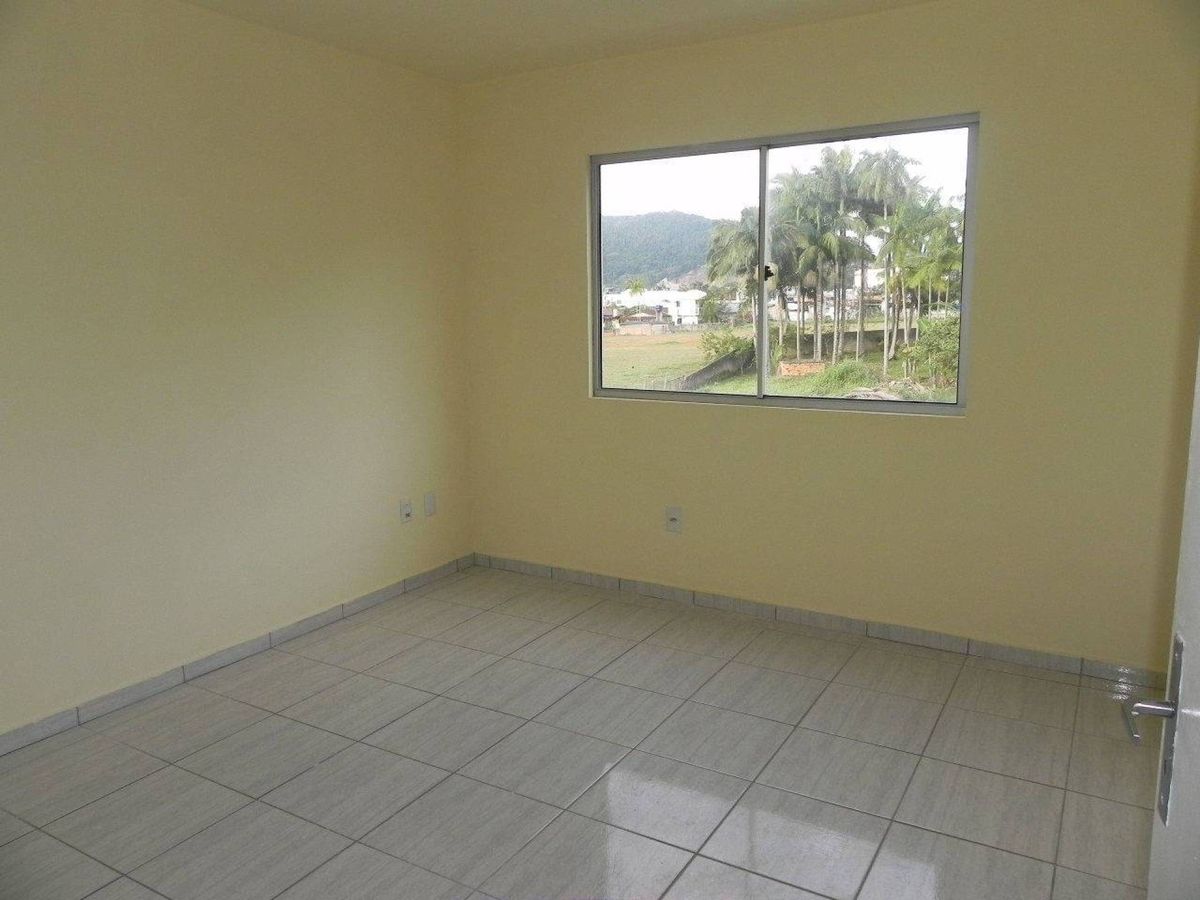 Apartamento à venda no Cedro: 
