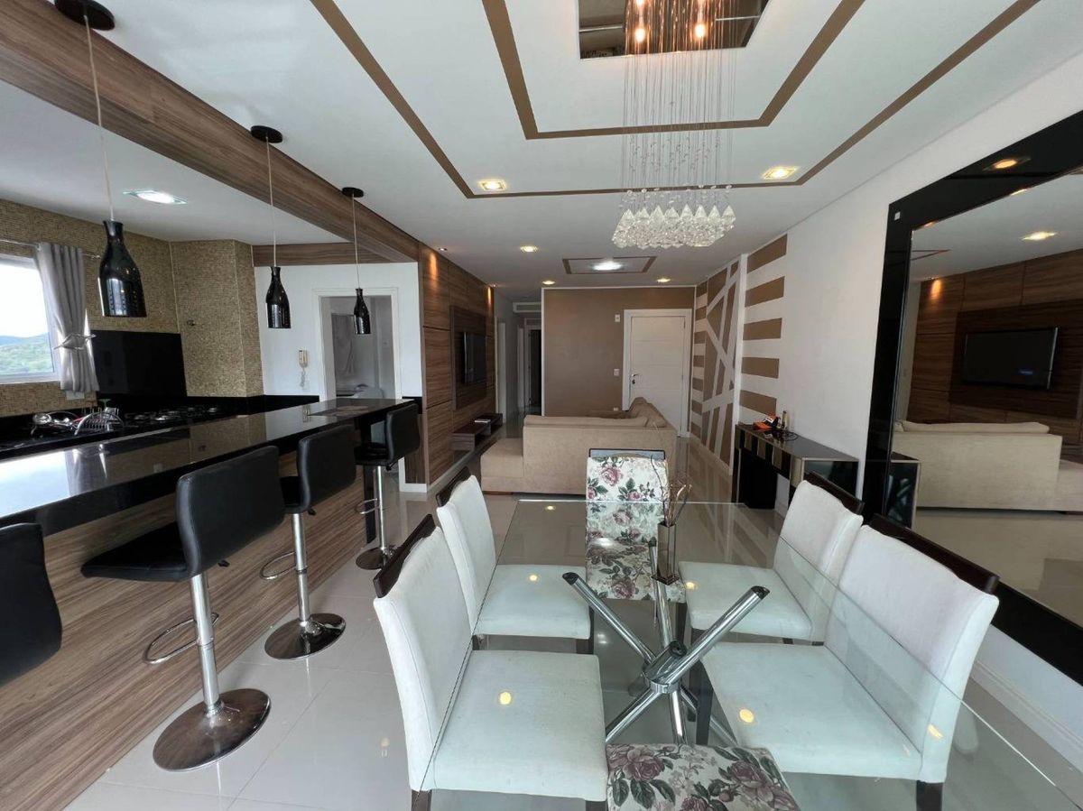 Apartamento à venda no Centro: 