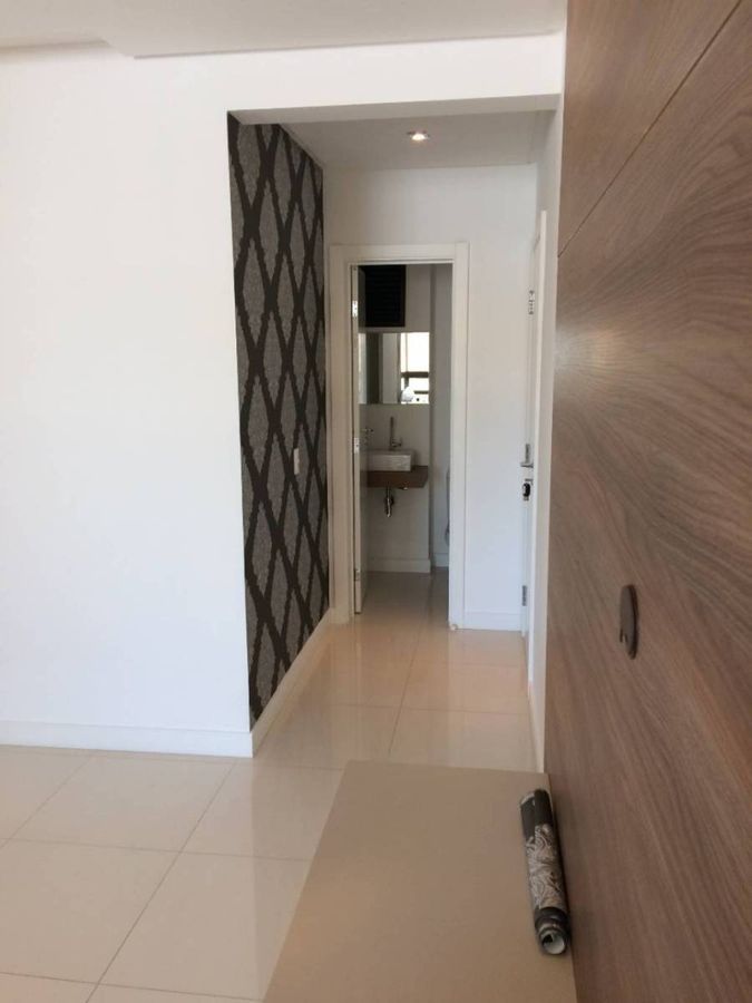 Apartamento à venda no Nações: 