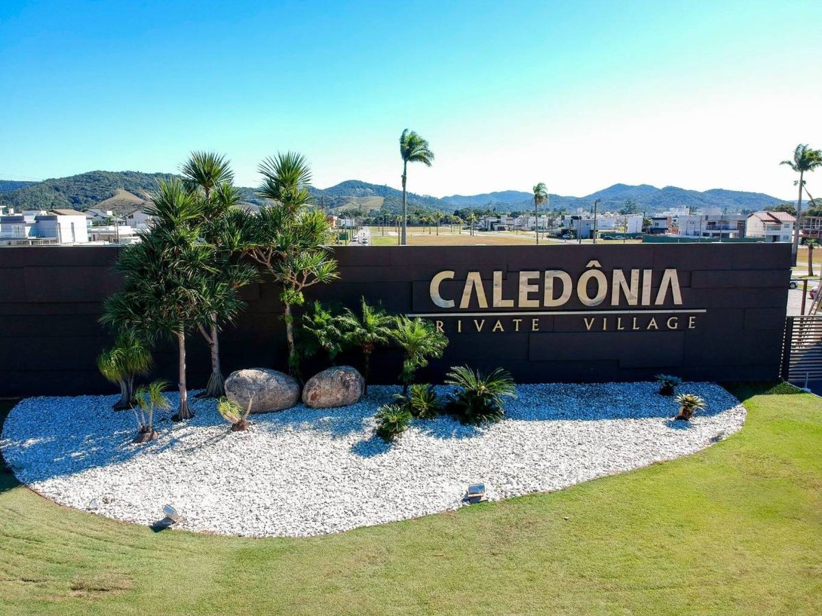 Terreno à venda no Centro: 