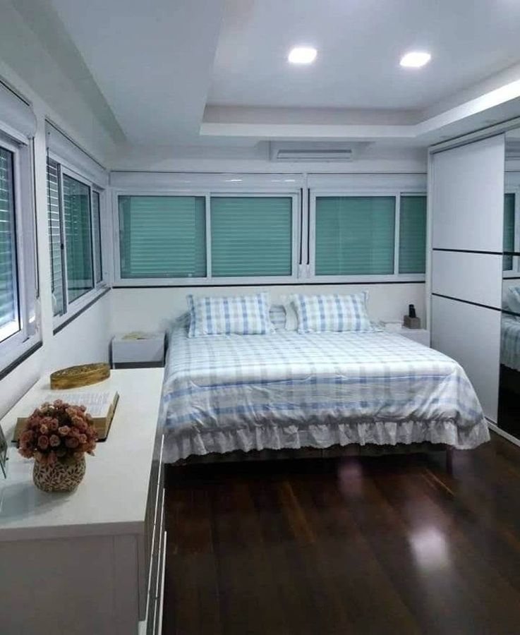 Casa à venda no Centro: 