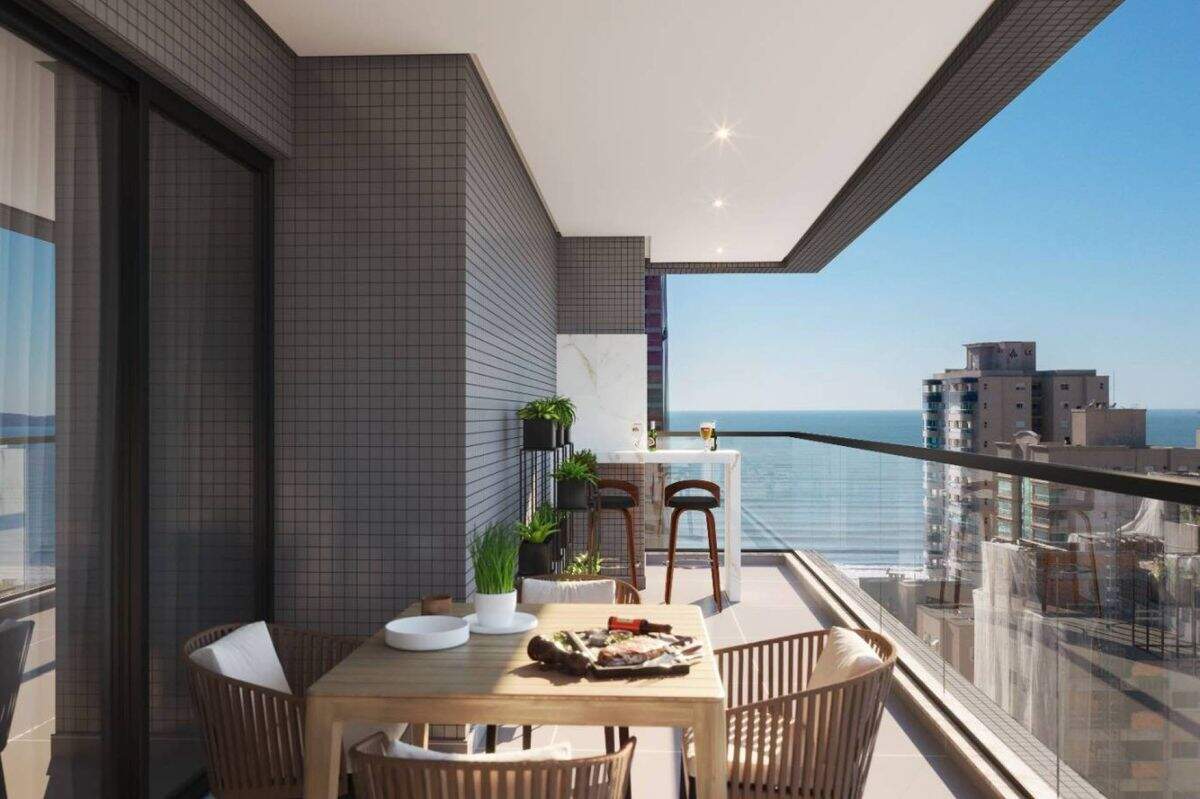 Apartamento à venda no Meia Praia: 