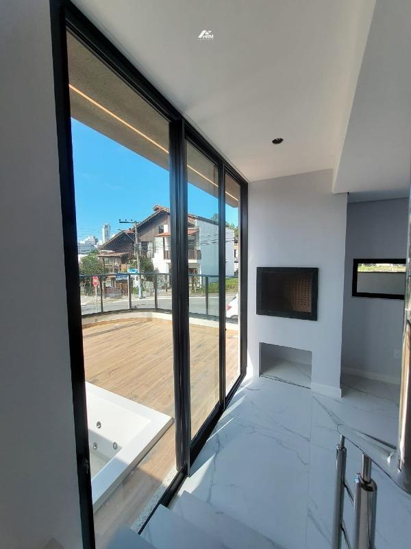 Casa à venda no Ariribá: 